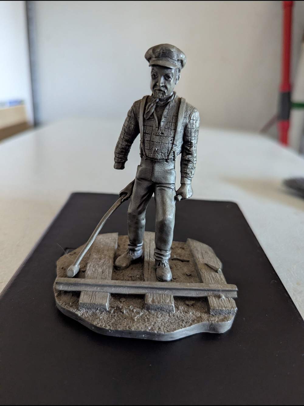 Vintage 1977 Franklin Mint People Of Canada pewter Railroadman Figurine